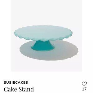 SusieCakes x FabFitFun Cake Stand